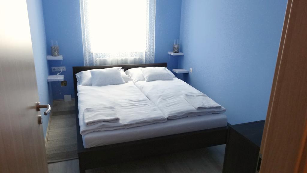Sweet Home Apartment Дьёр Экстерьер фото