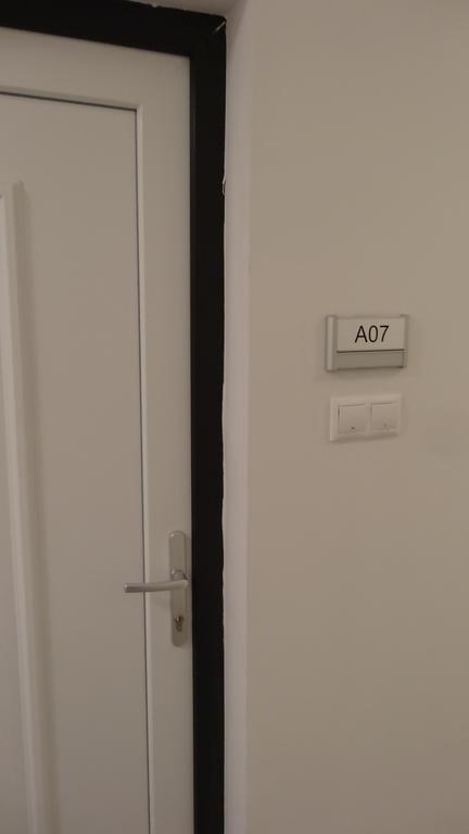 Sweet Home Apartment Дьёр Экстерьер фото